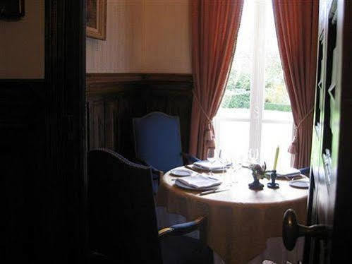 Hotel Chateau Du Val Hillion ภายนอก รูปภาพ